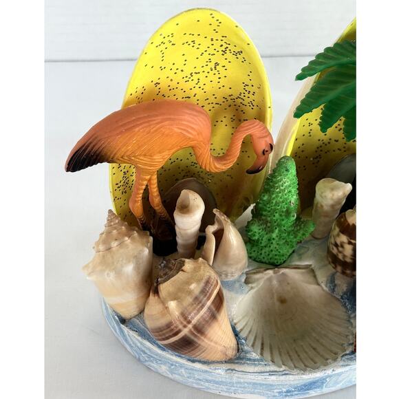 Vintage Beach 1950s Kitschy MCM Shells-Flamingo 8" x 6" TV Sculpture NOT a Lamp - Picture 4 of 6